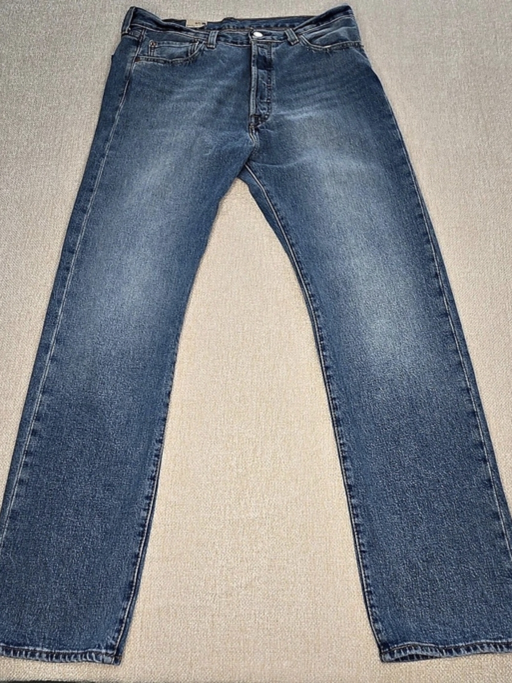 Levi's 501 Original Fit Jeans Mens 34x32 Blue Denim Button Fly NWT